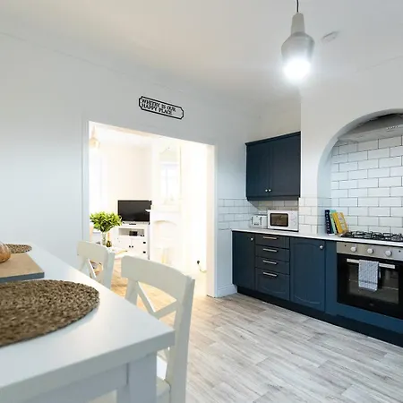 Sea Star - Coastal 3-bed Retreat In The Heart Of Holiday home