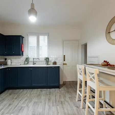 Sea Star - Coastal 3-bed Retreat In The Heart Of Whitby