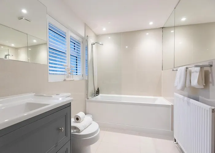 Sea Star - Coastal 3-bed Retreat In The Heart Of *